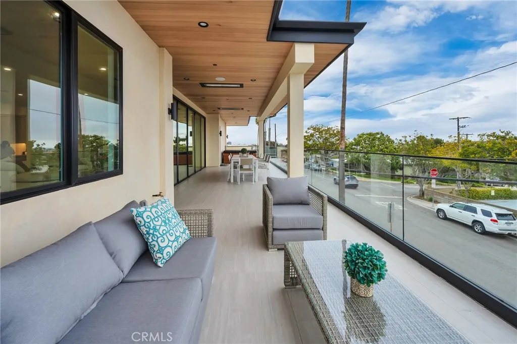 461 Nw Chabela Dr., Manhattan Beach, California 90266 home-pic-31