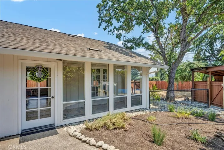 1685 S Main Street, Lakeport, California 95453