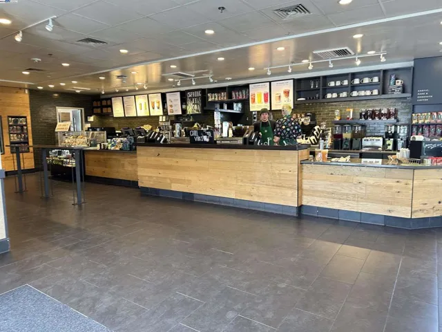 9000 Brooks Rd, Windsor, California 95492