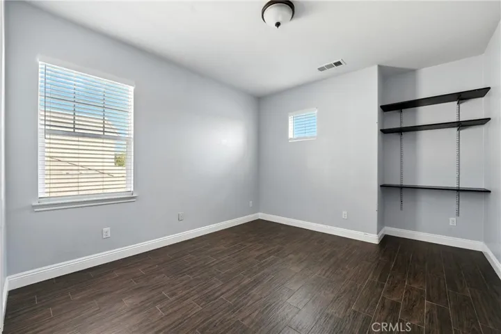 22390 Trailside Court, Saugus, California 91350