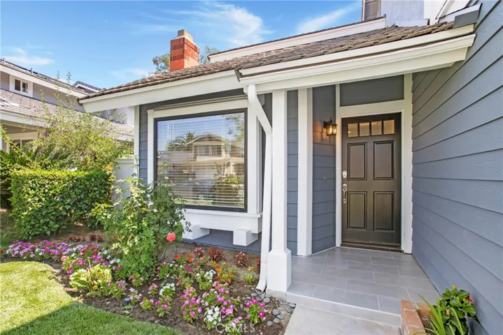 15 Calle Albarda, Rancho Santa Margarita, California 92688