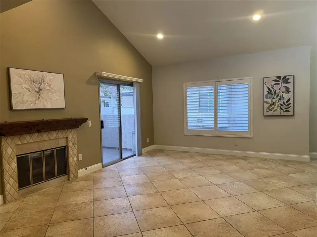 444 Golden Springs Drive G, Diamond Bar, California 91765, 2 Bedrooms Bedrooms, ,1 BathroomBathrooms,Residential Lease,For Rent,Golden Springs,CV25161083