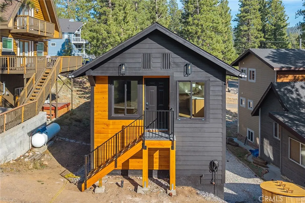 425 Castella Lane, Big Bear Lake, California 92315 home-pic-14