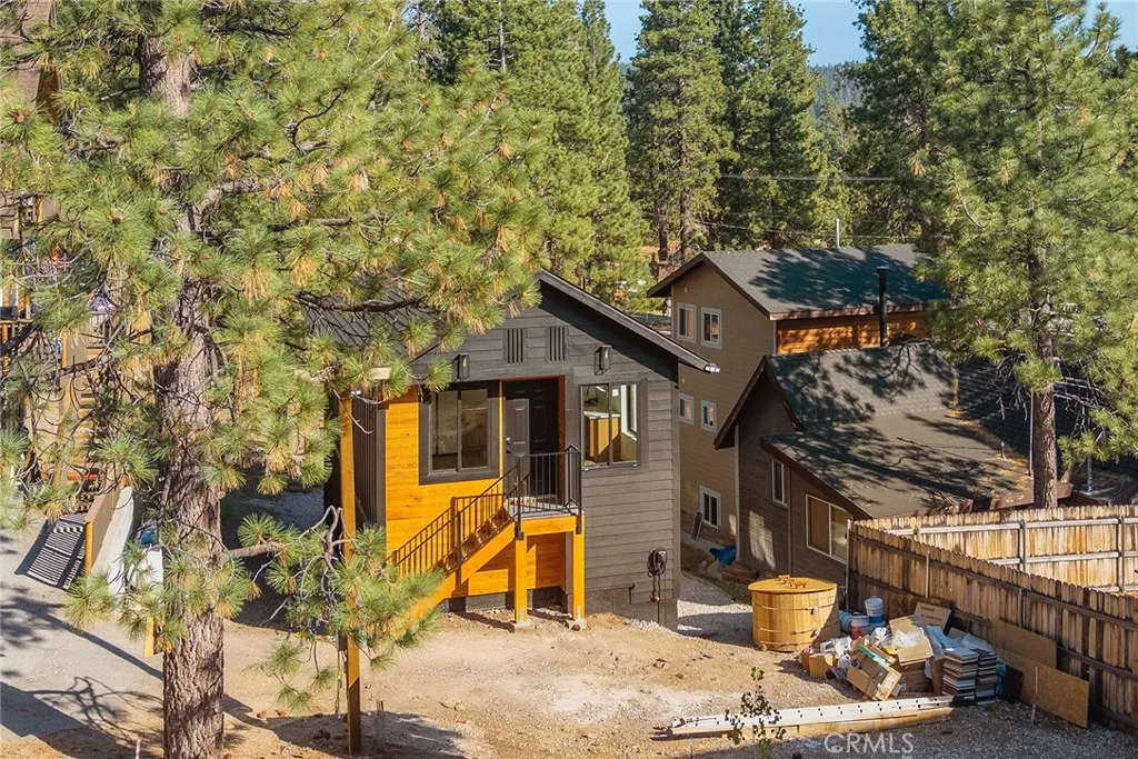 425 Castella Lane, Big Bear Lake, California 92315 home-pic-11