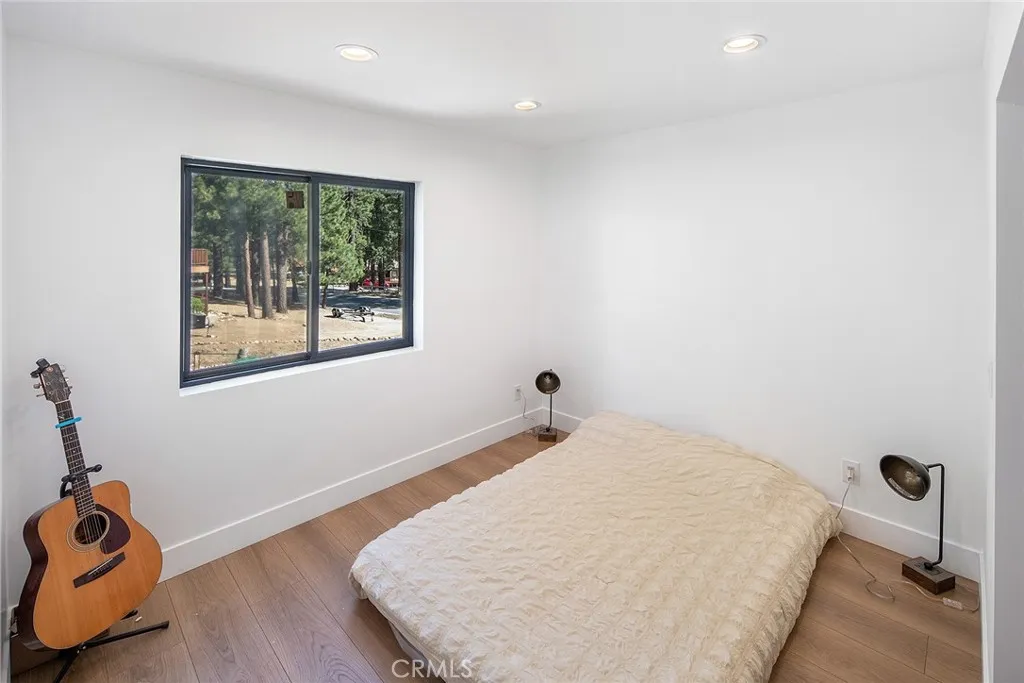425 Castella Lane, Big Bear Lake, California 92315 home-pic-26