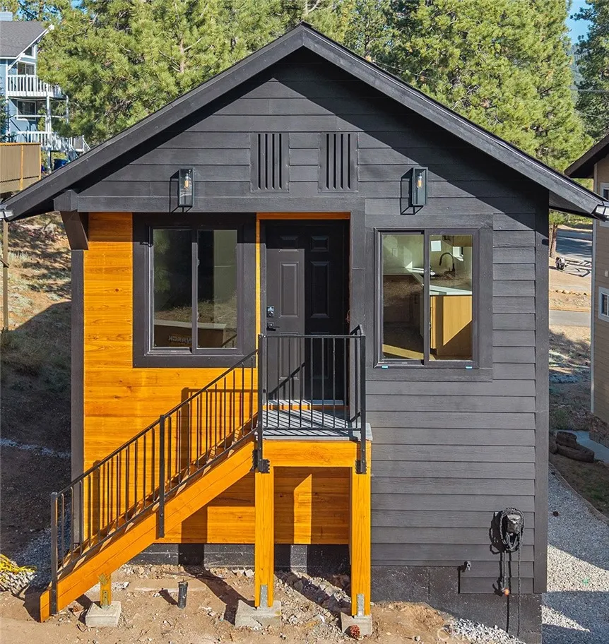 425 Castella Lane, Big Bear Lake, California 92315 home-pic-15