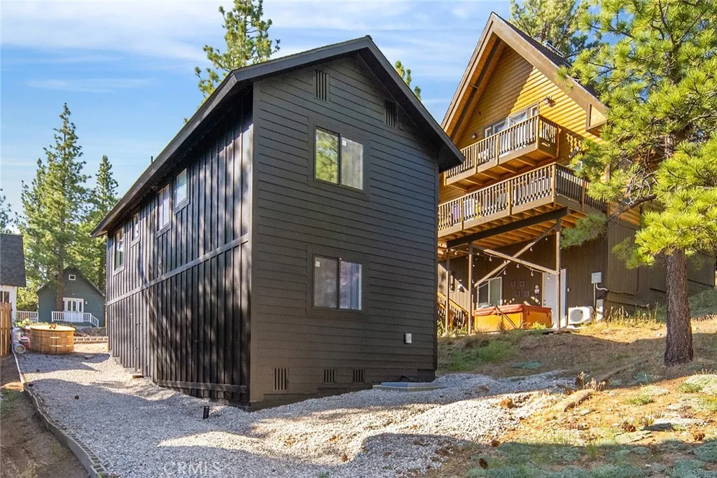 425 Castella Lane, Big Bear Lake, California 92315 home-pic-16