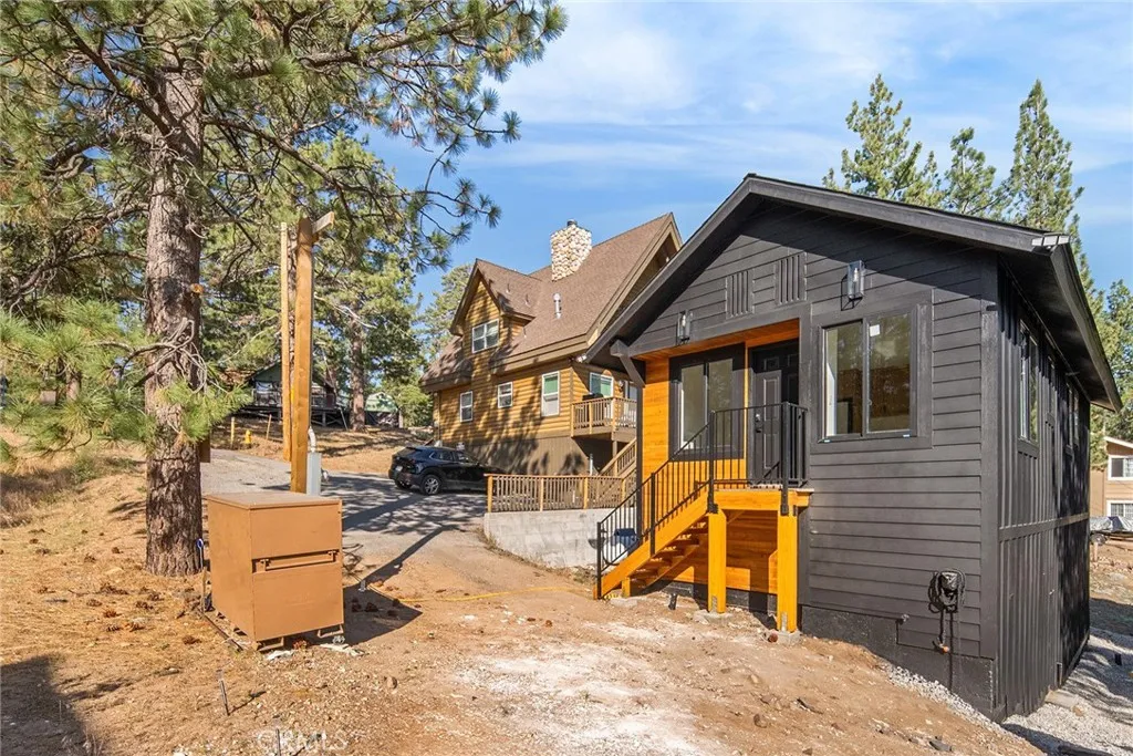 425 Castella Lane, Big Bear Lake, California 92315 home-pic-9