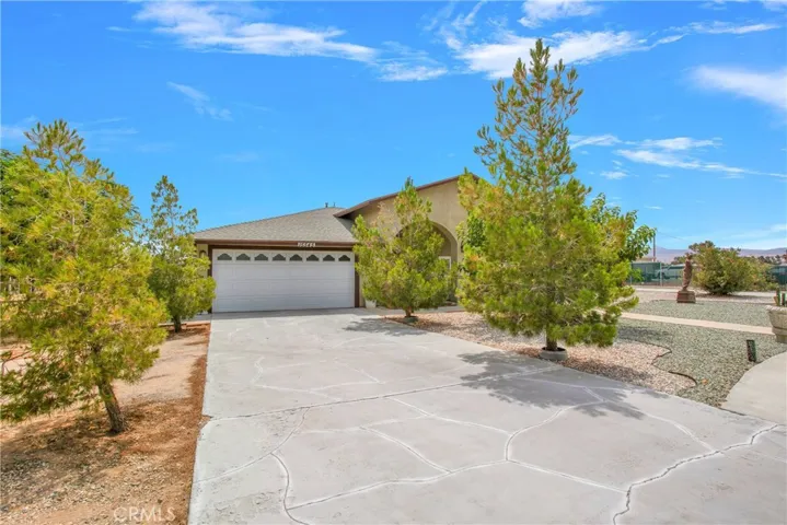 15545 Dale Evans, Apple Valley, California 92307