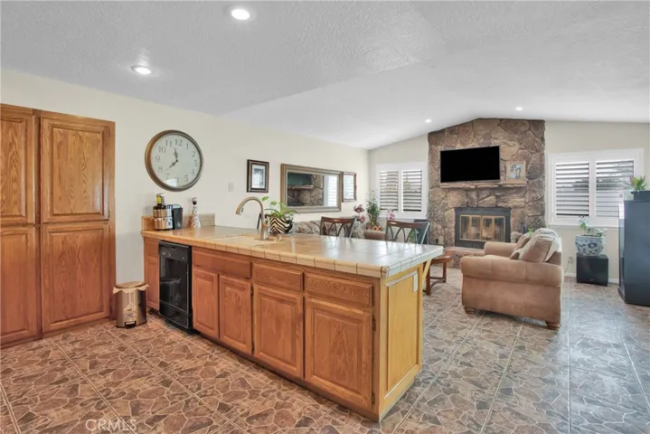 15545 Dale Evans, Apple Valley, California 92307