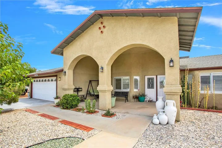 15545 Dale Evans, Apple Valley, California 92307
