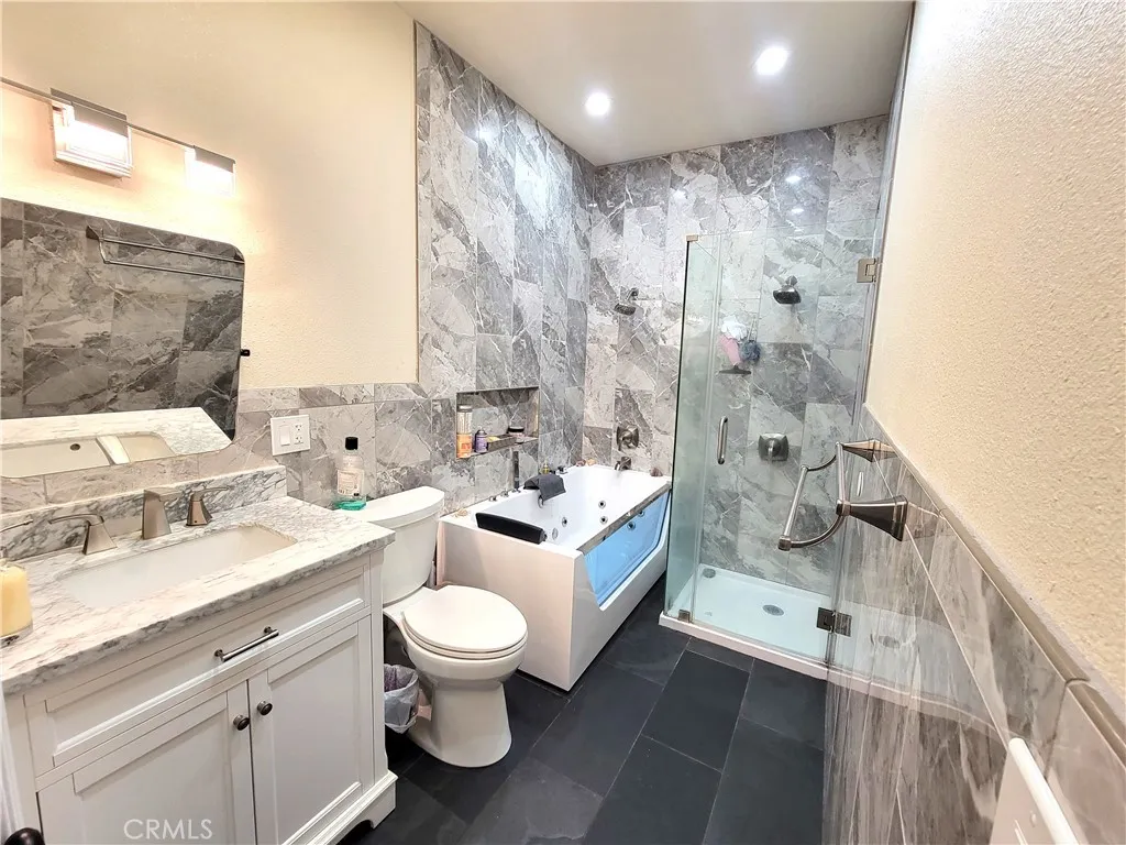 1265 W Mission Boulevard, Pomona, California 91766 home-pic-15