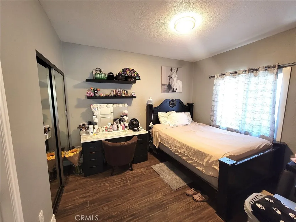 1265 W Mission Boulevard, Pomona, California 91766 home-pic-17