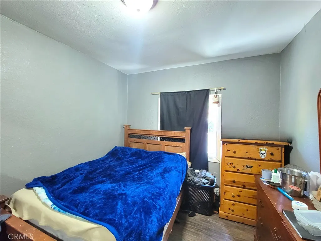 1265 W Mission Boulevard, Pomona, California 91766 home-pic-16