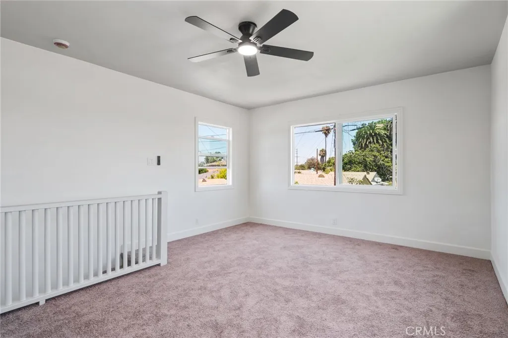 637 W 105th Street, Los Angeles, California 90044 home-pic-17