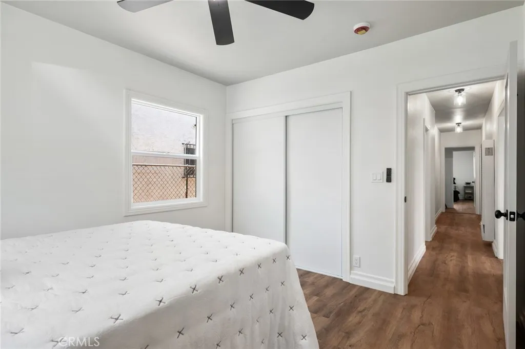 637 W 105th Street, Los Angeles, California 90044 home-pic-7