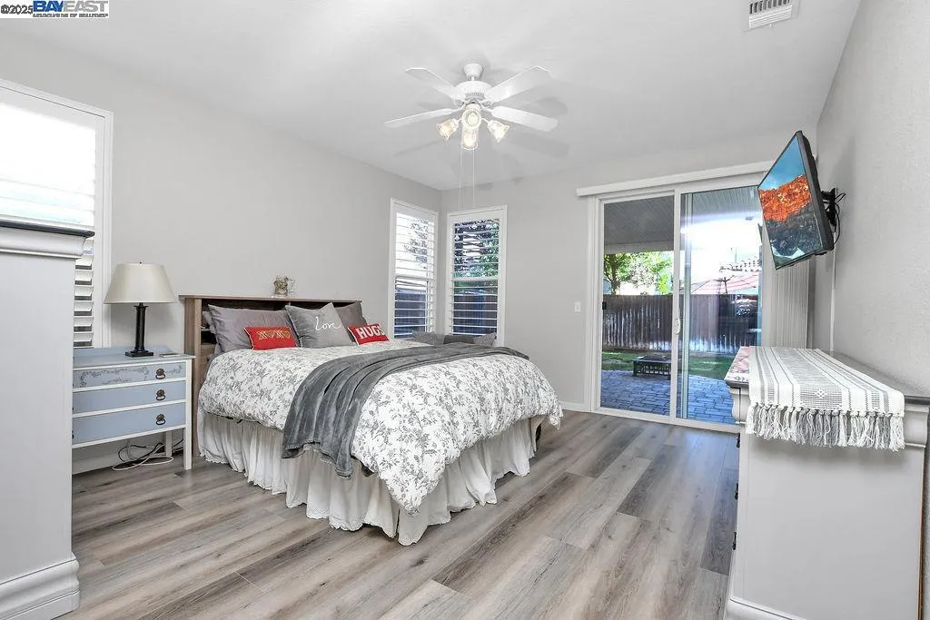 675 Merritt Ct, Discovery Bay, California 94505 home-pic-10