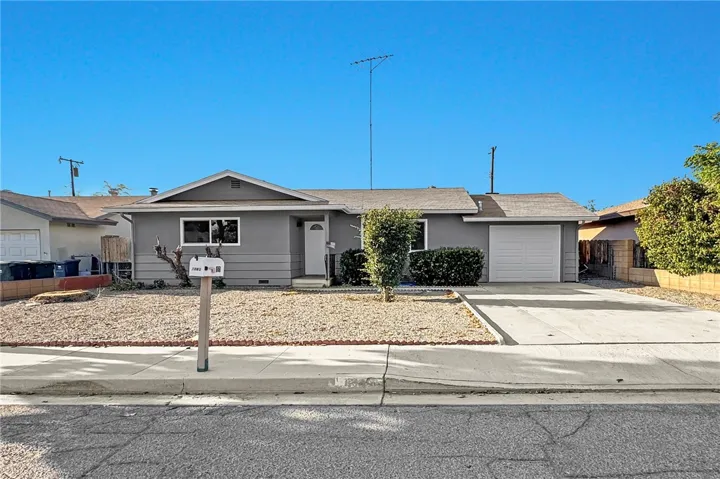 1060 Shellie Lane, Hemet, California 92543, 2 Bedrooms Bedrooms, ,1 BathroomBathrooms,Residential,For Sale,Shellie,WS25160979