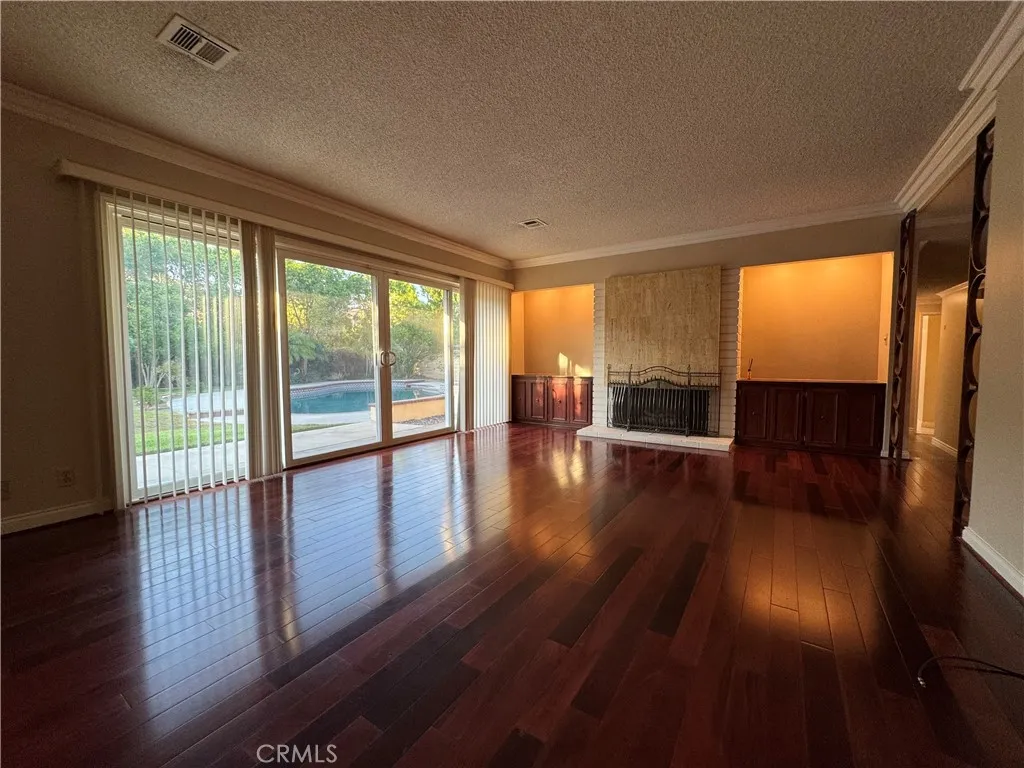 gallery-image 5