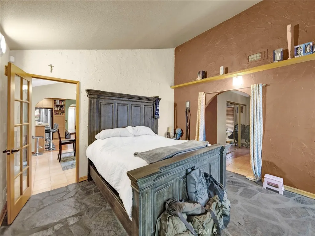 44021 Fenner Avenue, Lancaster, California 93536 home-pic-17