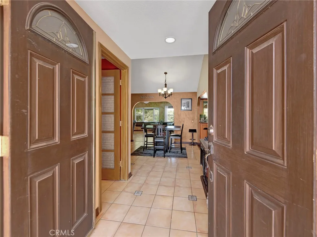 44021 Fenner Avenue, Lancaster, California 93536 home-pic-4