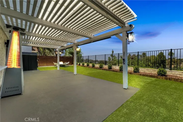 6875 E Swarthmore Drive, Anaheim Hills, California 92807