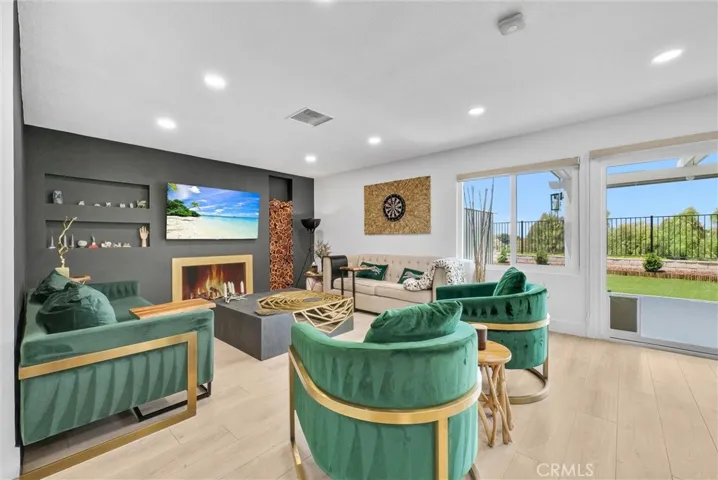 6875 E Swarthmore Drive, Anaheim Hills, California 92807