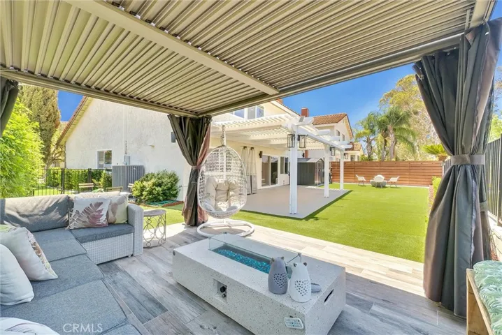 6875 E Swarthmore Drive, Anaheim Hills, California 92807