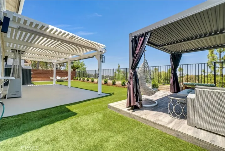 6875 E Swarthmore Drive, Anaheim Hills, California 92807