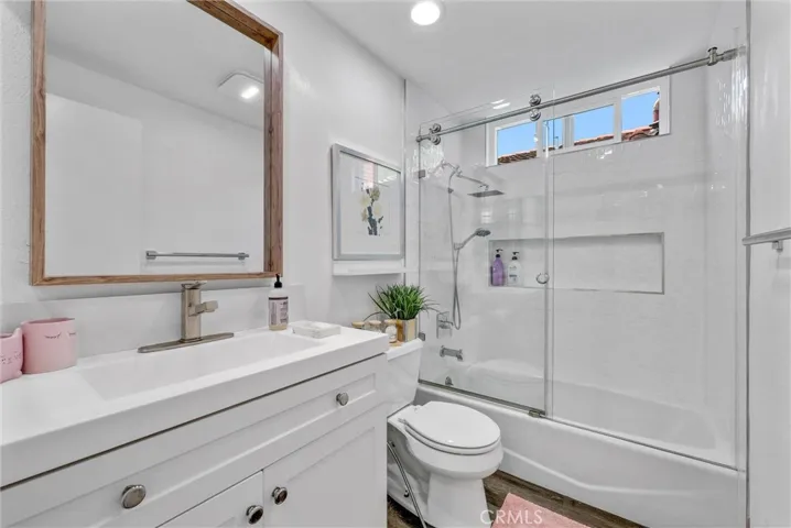 6875 E Swarthmore Drive, Anaheim Hills, California 92807