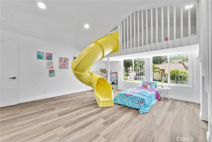 6875 E Swarthmore Drive, Anaheim Hills, California 92807