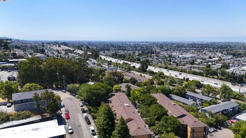 16320 Saratoga St, San Leandro, California 94578
