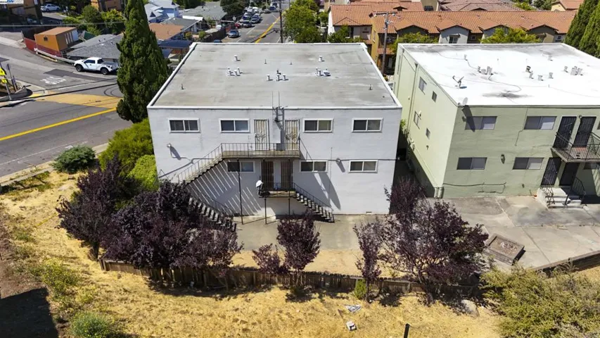 16320 Saratoga St, San Leandro, California 94578