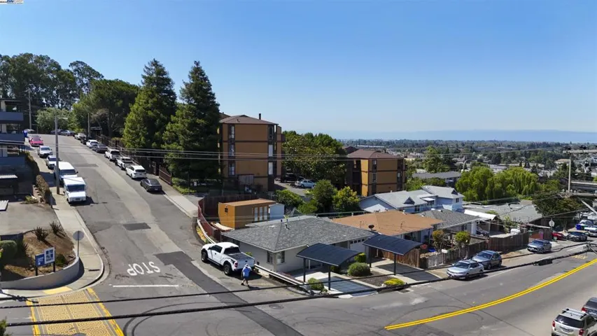 16320 Saratoga St, San Leandro, California 94578