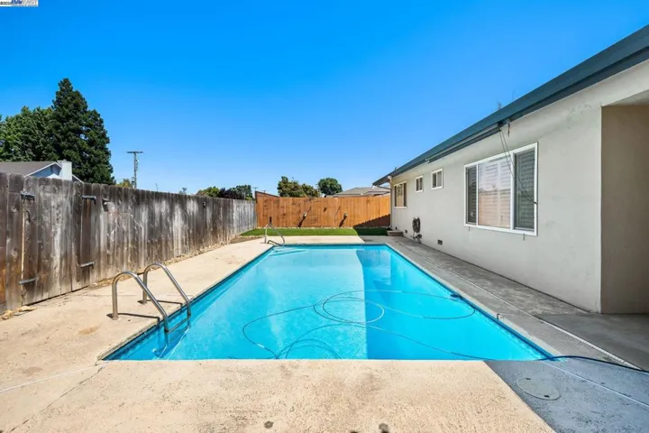 729 S Mills Ave, Lodi, California 95242