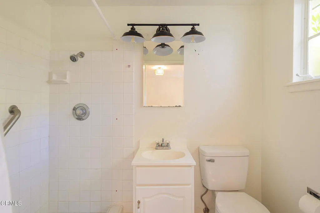 212 Foothill Road, Ojai, California 93023 home-pic-18