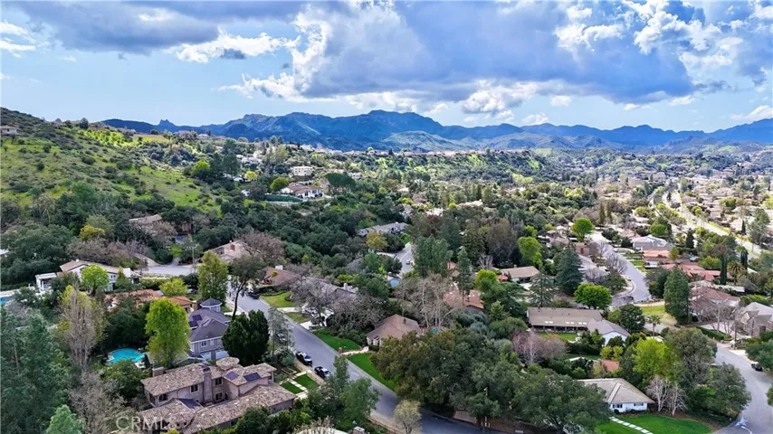 4228 Saddlecrest Lane, Westlake Village, California 91361