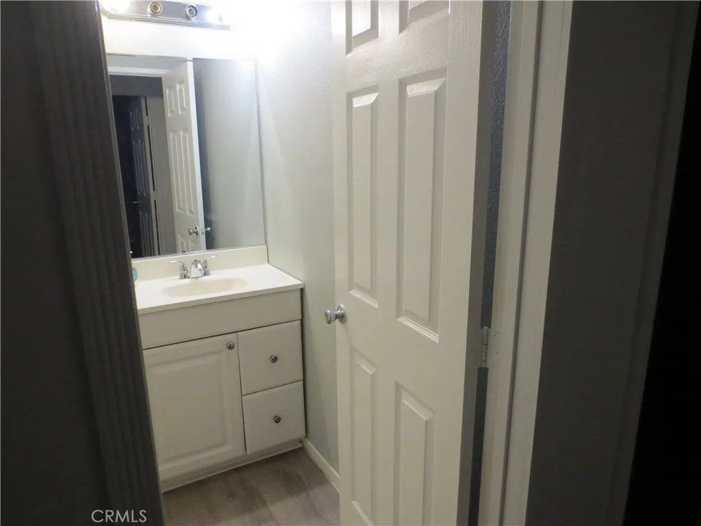 5855 Challen Avenue, Riverside, California 92503 home-pic-10