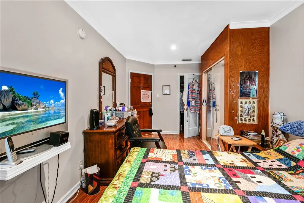 406 N Rampart Boulevard, Los Angeles, California 90026 home-pic-28