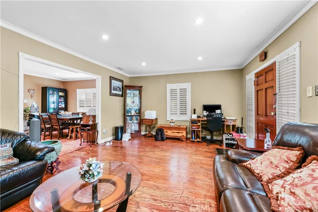 406 N Rampart Boulevard, Los Angeles, California 90026 home-pic-21