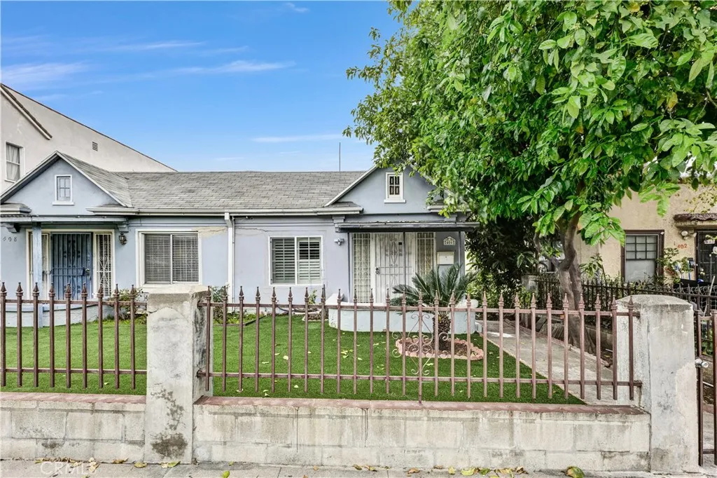 406 N Rampart Boulevard, Los Angeles, California 90026 home-pic-17