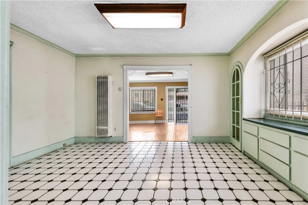406 N Rampart Boulevard, Los Angeles, California 90026 home-pic-8