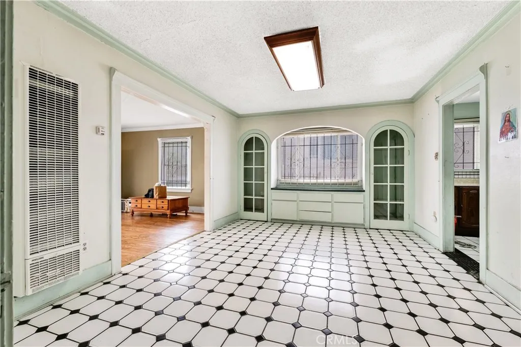 406 N Rampart Boulevard, Los Angeles, California 90026 home-pic-7