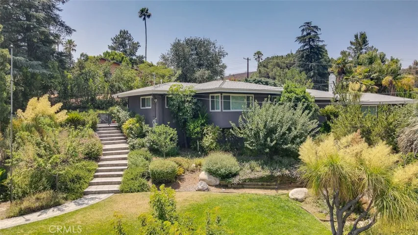 10034 La Canada Way, Shadow Hills, California 91040