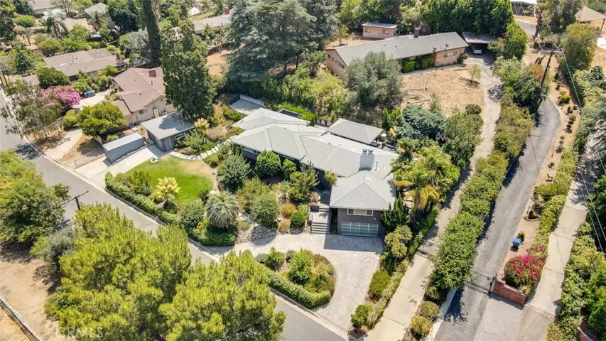 10034 La Canada Way, Shadow Hills, California 91040