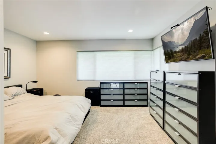 10034 La Canada Way, Shadow Hills, California 91040