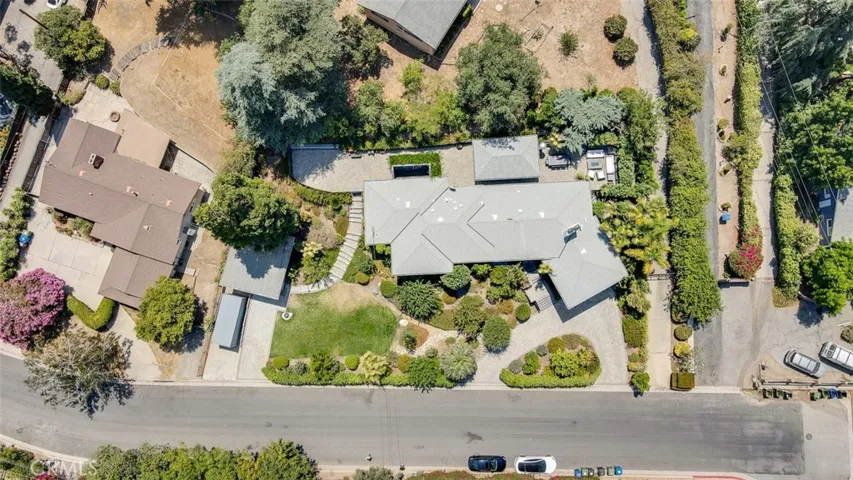 10034 La Canada Way, Shadow Hills, California 91040