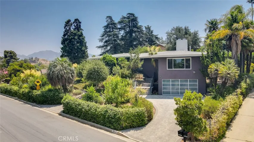 10034 La Canada Way, Shadow Hills, California 91040