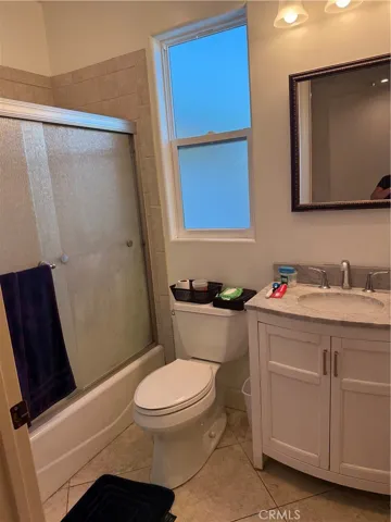 Bathroom #2