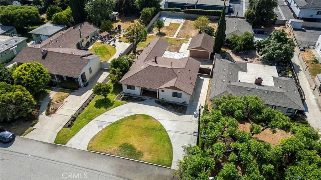 12566 Dolan Avenue, Downey, California 90242, 3 Bedrooms Bedrooms, ,2 BathroomsBathrooms,Residential,For Sale,Dolan,PW25161497